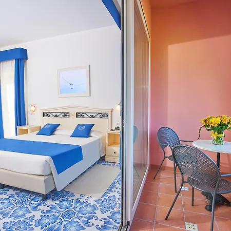 Del Golfo Hotel 4*