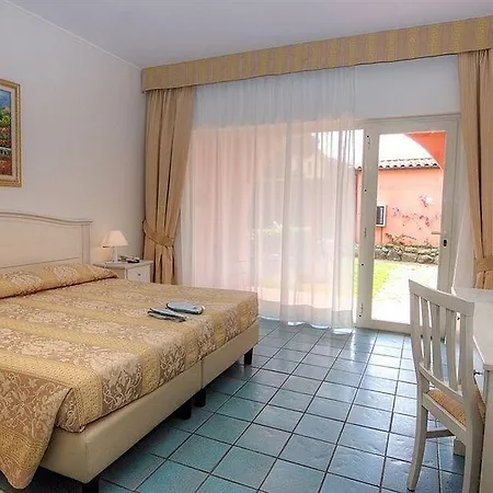 Del Golfo Hotel 4*